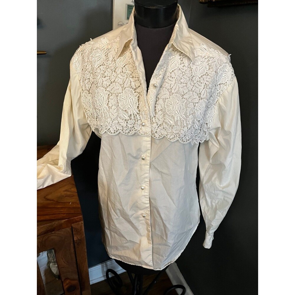 Vintage 1980’s Lace White Cotton Pearl Button Blouse Cottage core Shirt Top M